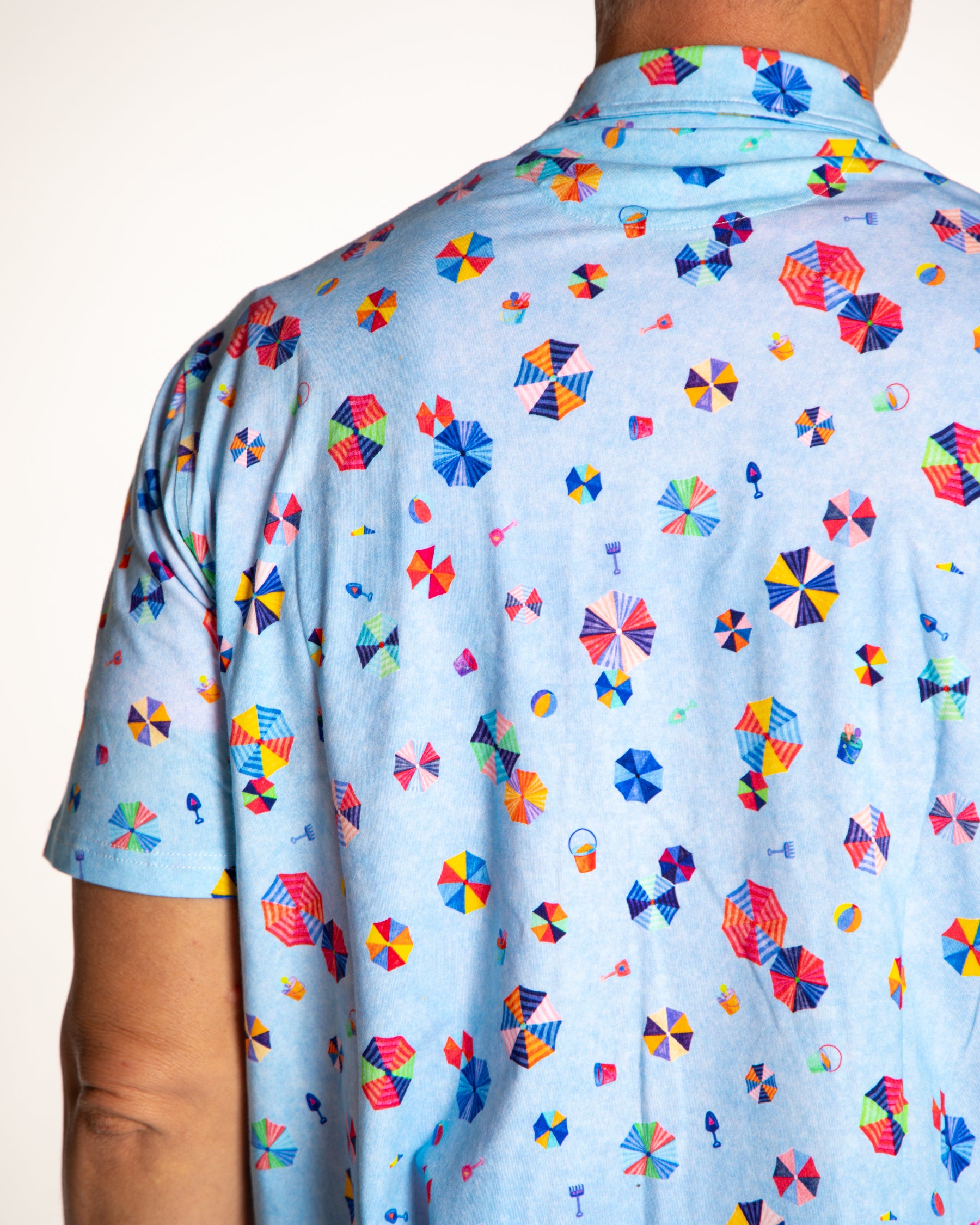 Men's Printed Pima Cotton Short Sleeve Shirt - Beach Umbrellas Blue