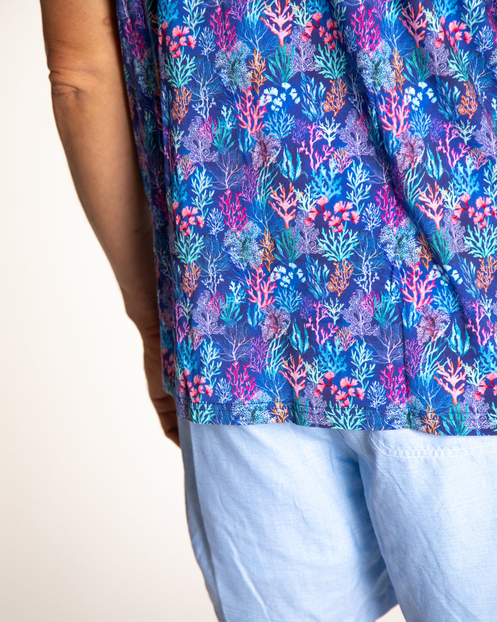 Men's Printed Pima Cotton Short Sleeve Shirt - Coral Jungle Navy