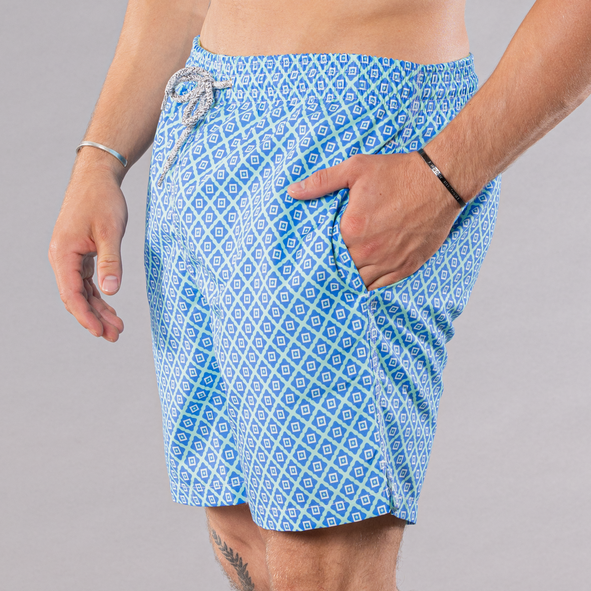 Men's Mesh Liner Swim Trunks - Diamond Pattern
