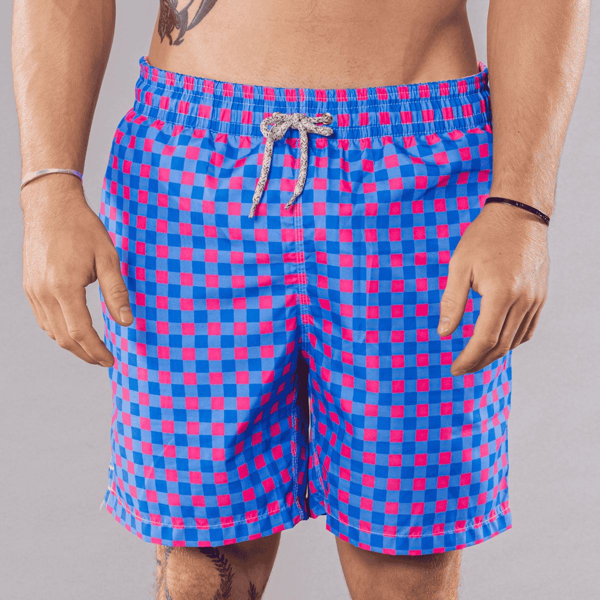 Men's Mesh Liner Swim Trunks - Gingham Royal/Coral