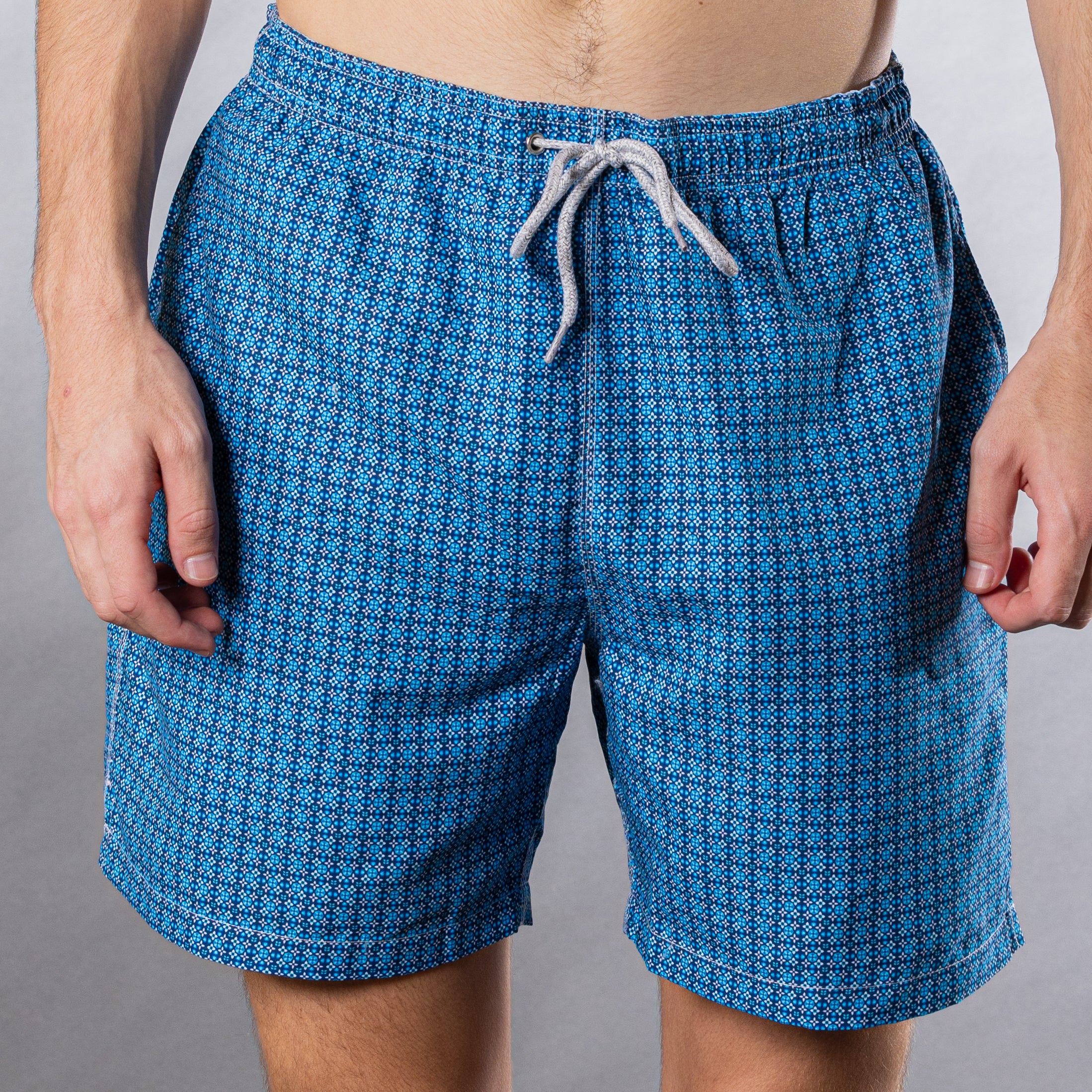 Men's Mesh Liner Swim Trunks - Moroccan Flowers Navy Blue