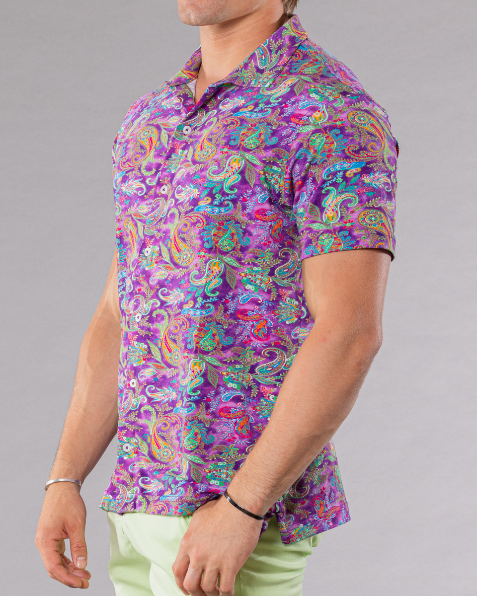Men&#39;s lavender full button front shirt with paisley pattern made of pima cotton/stretch