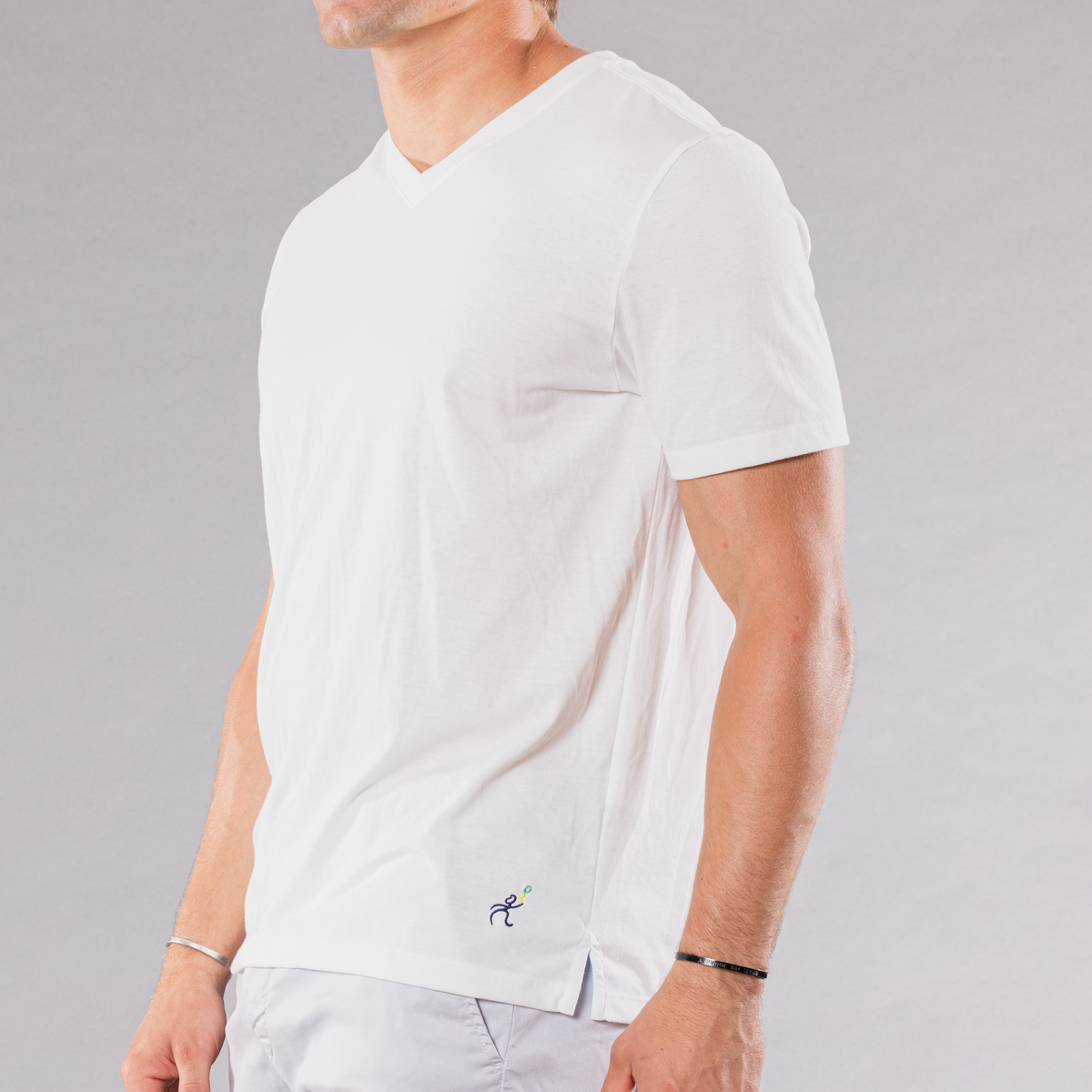 Men&#39;s V-neck T-shirt in white